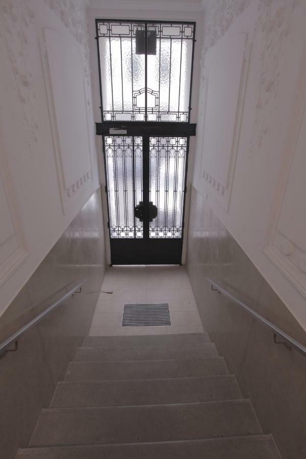 Casa Nostra - Ruhige Stadtwohnung mit Balkon Wien Exterior foto